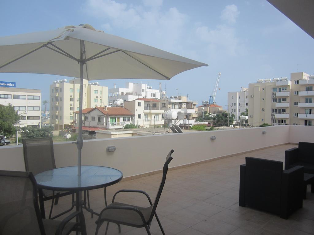 Marina Apartments 211 Larnaca Exterior photo